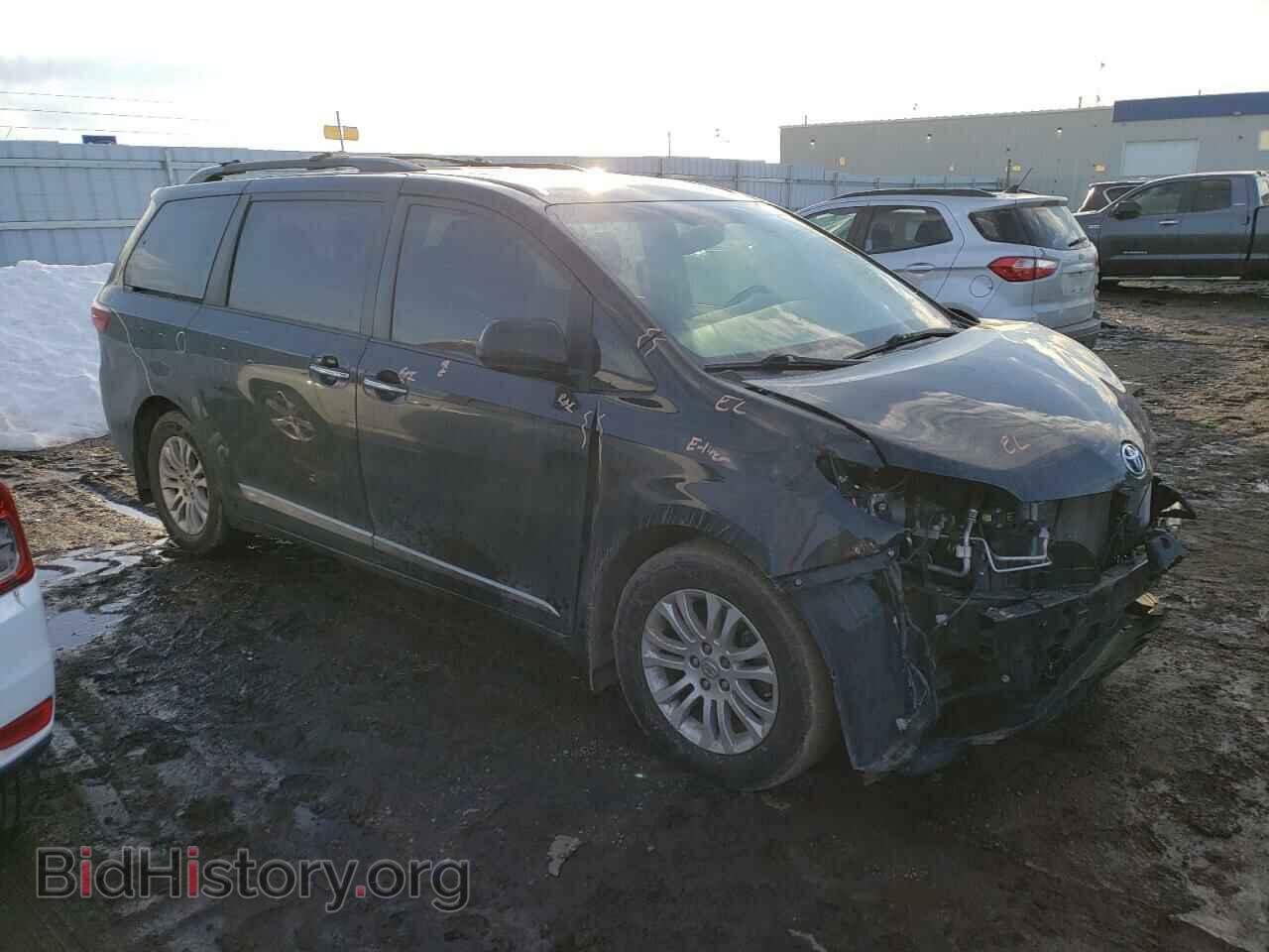 2017 TOYOTA All Models - VIN: 5TDYZ3DCXHS811439 - Фото 4