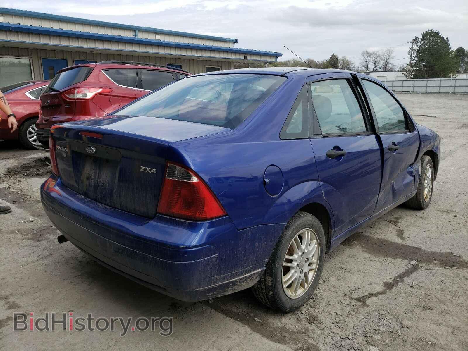2006 FORD FOCUS - VIN: 1FAFP34N16W114274 - Фото 4