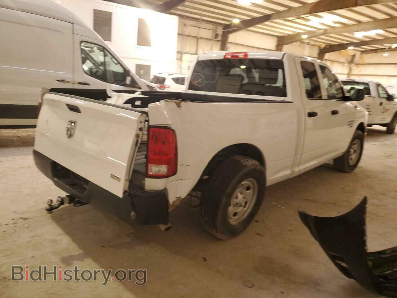 2019 RAM 1500 - VIN: 1C6RR6FG9KS667653 - Фото 3