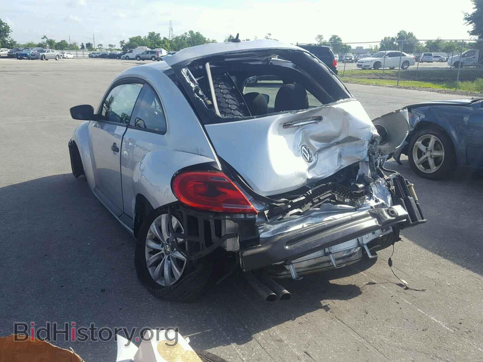 2014 VOLKSWAGEN BEETLE - VIN: 3VWF17AT8EM651984 - Фото 3