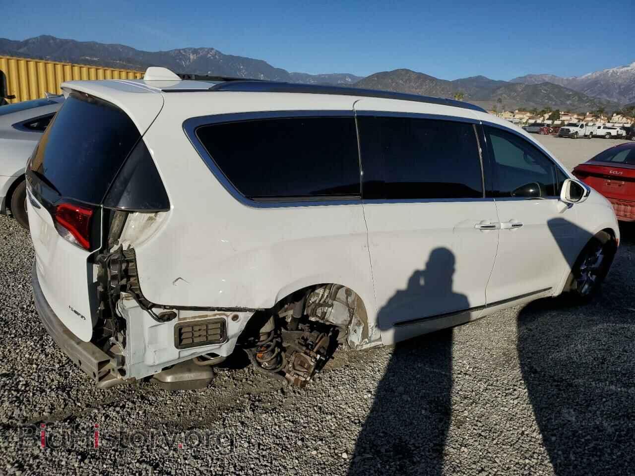 2017 CHRYSLER PACIFICA - VIN: 2C4RC1GG7HR648198 - Фото 3