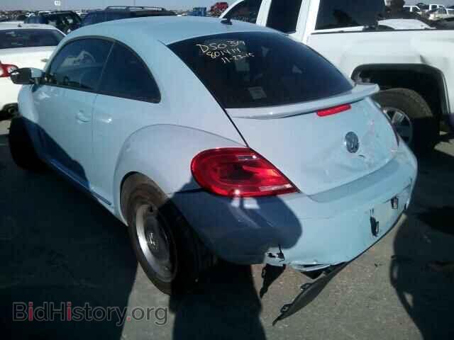 2012 VOLKSWAGEN BEETLE - VIN: 3VWJP7ATXCM628762 - Фото 3