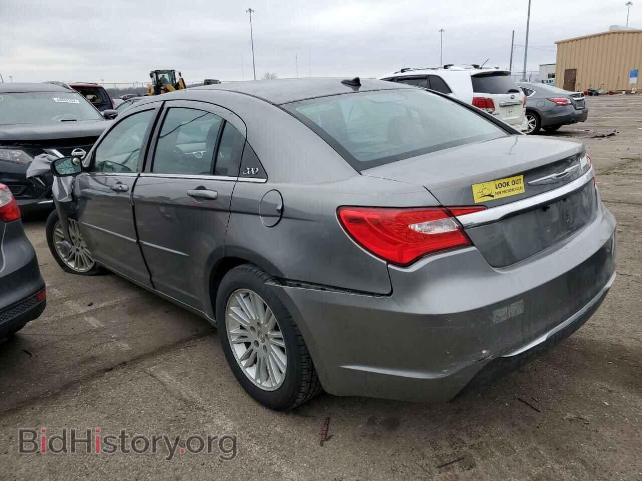 2012 CHRYSLER 200 - VIN: 1C3CCBAB9CN203495 - Фото 2