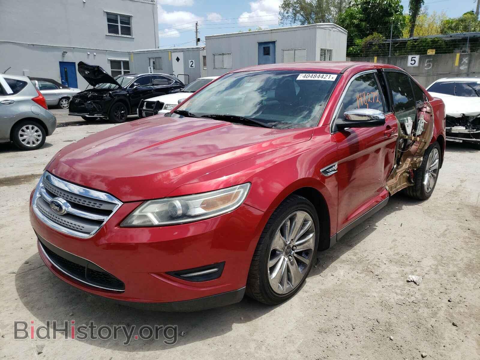 2011 FORD TAURUS - VIN: 1FAHP2FW5BG131009 - Фото 2