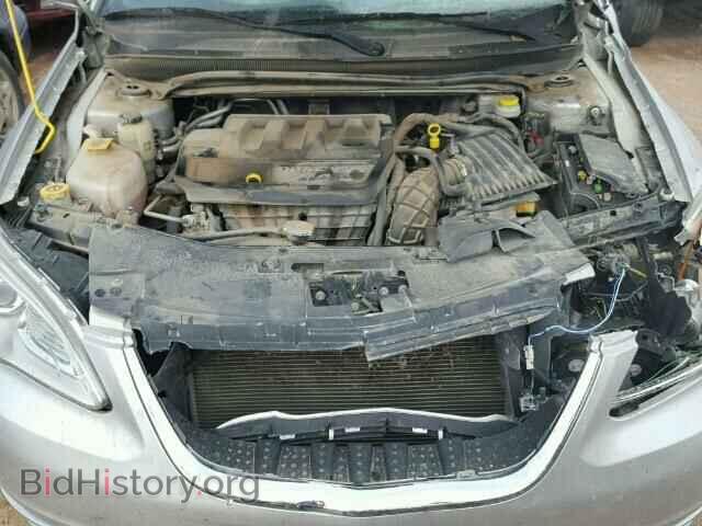 2012 CHRYSLER 200 - VIN: 1C3CCBAB7CN176135 - Фото 7