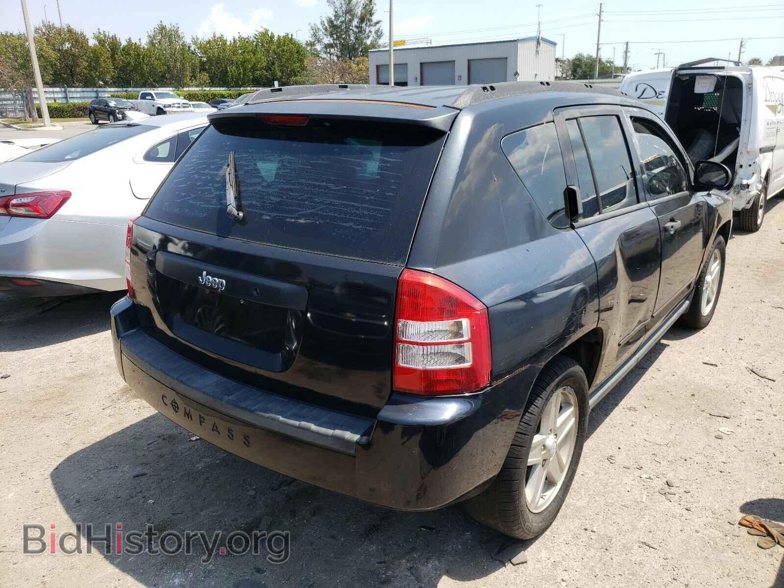 2008 JEEP COMPASS - VIN: 1J8FT47W68D731855 - Фото 4