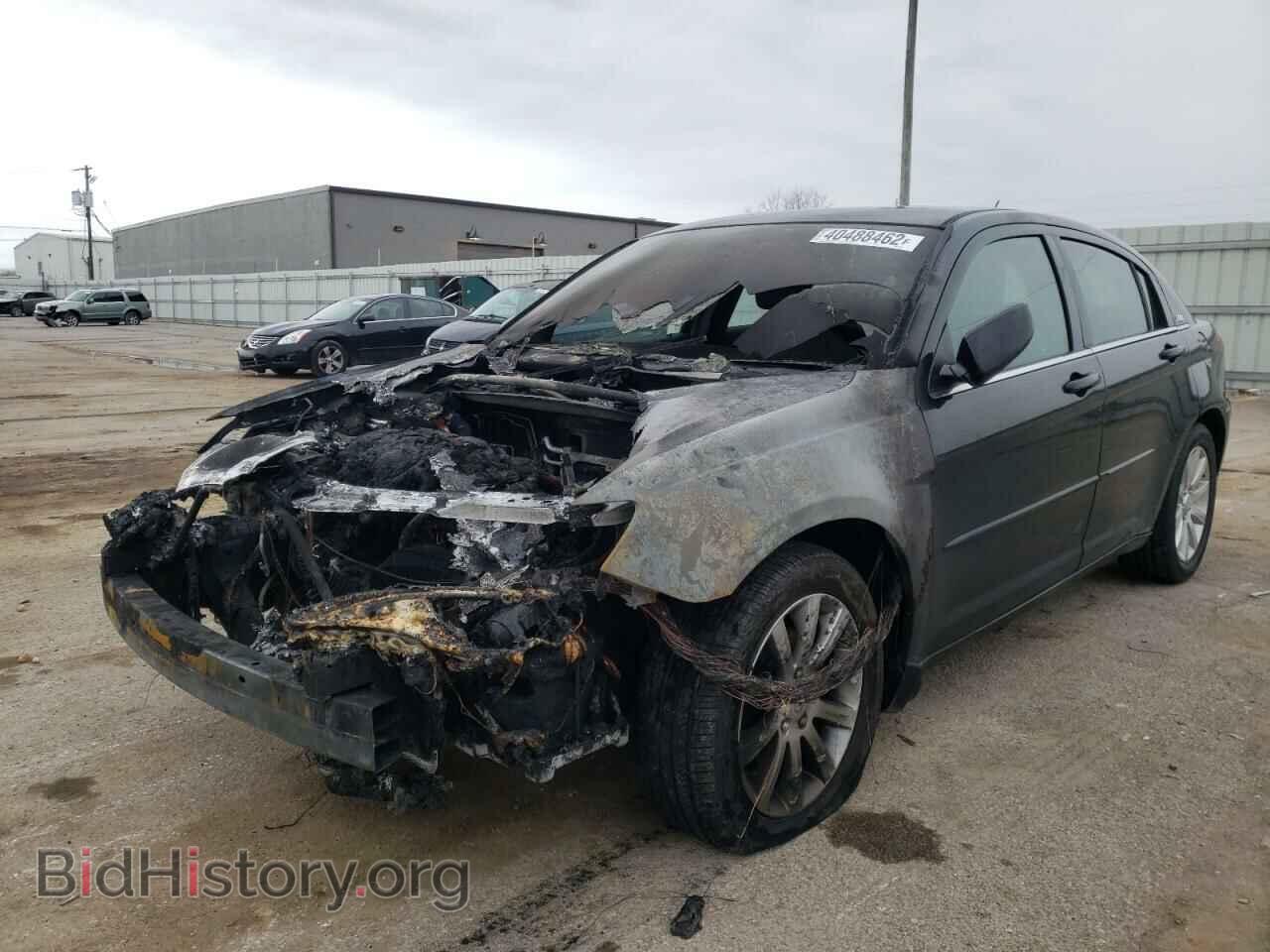2012 CHRYSLER 200 - VIN: 1C3CCBBB9CN208193 - Фото 2