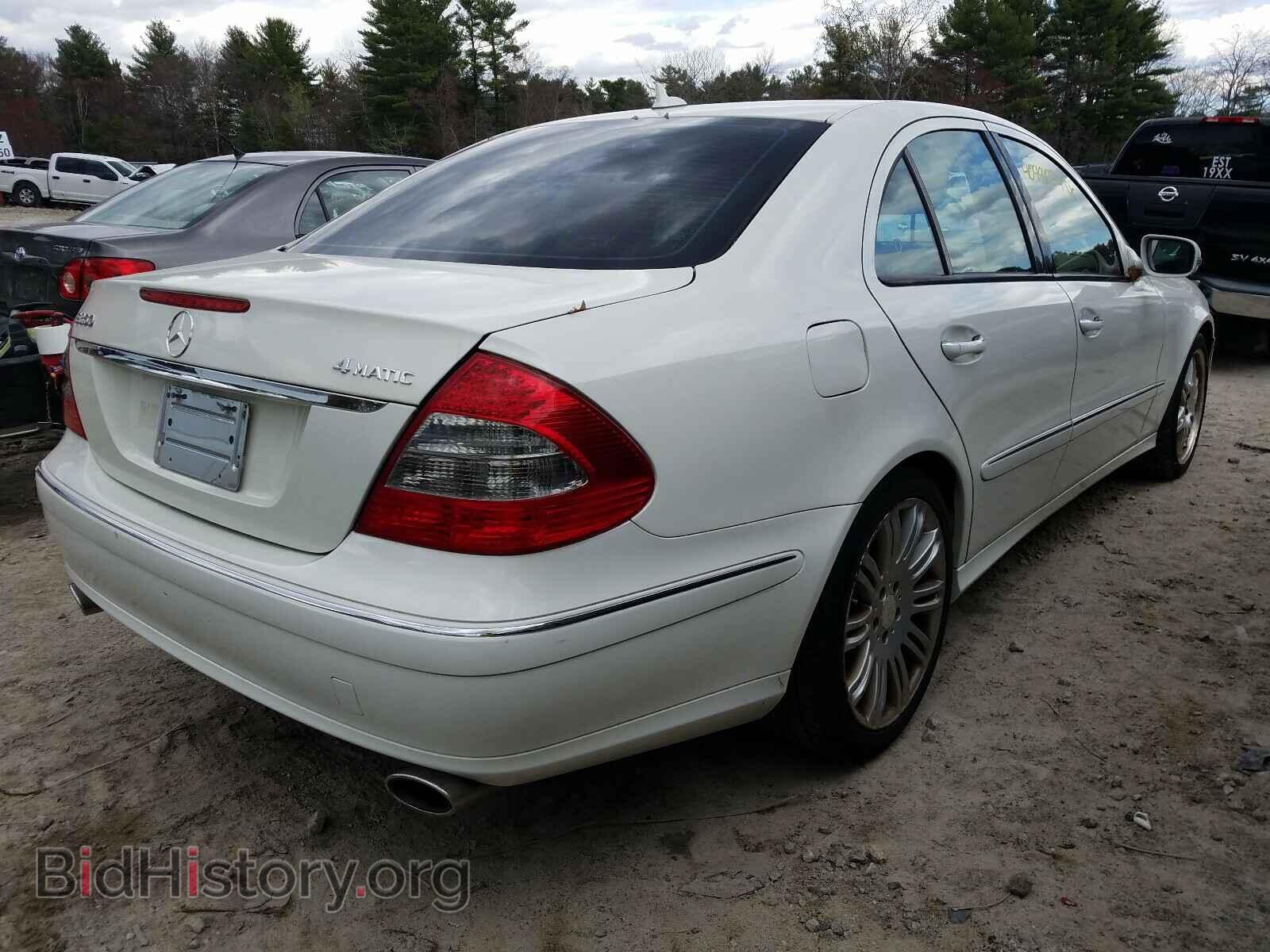 2008 MERCEDES-BENZ E CLASS - VIN: WDBUF87XX8B303674 - Photo 4