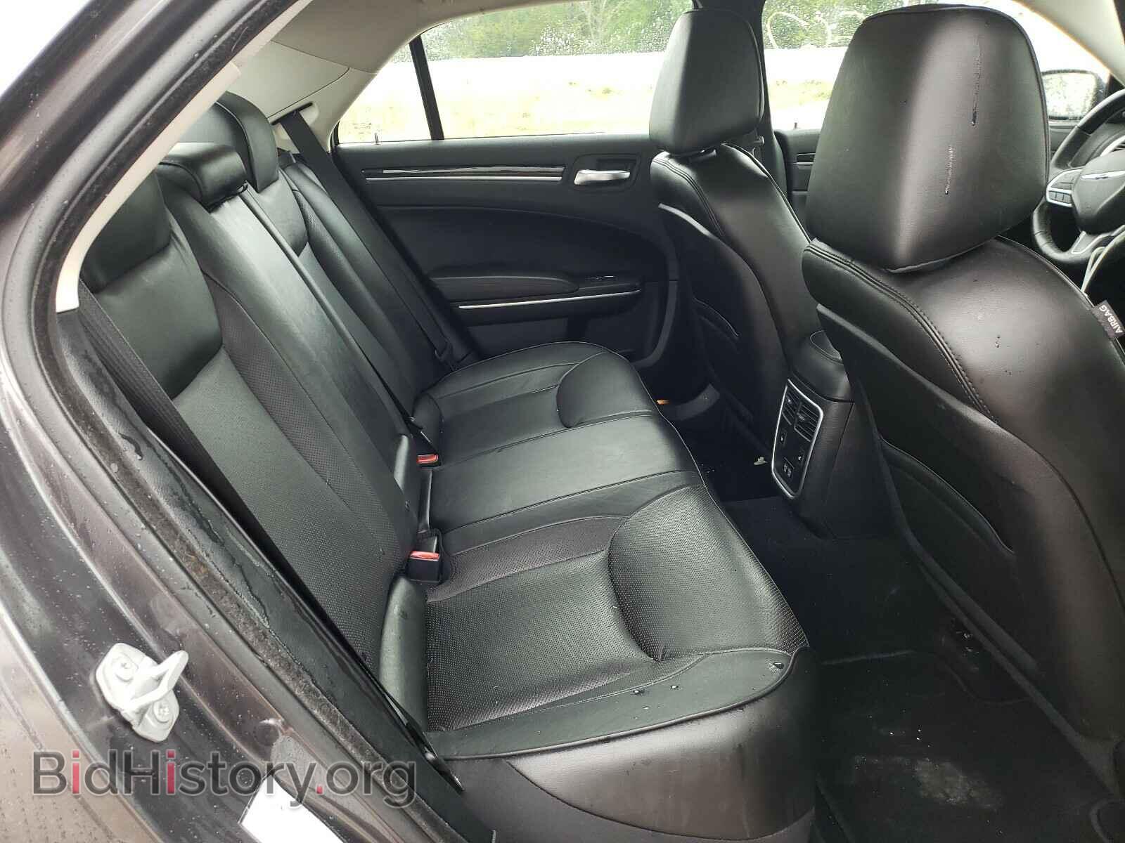 2019 CHRYSLER 300 - VIN: 2C3CCAEG4KH555603 - Photo 6
