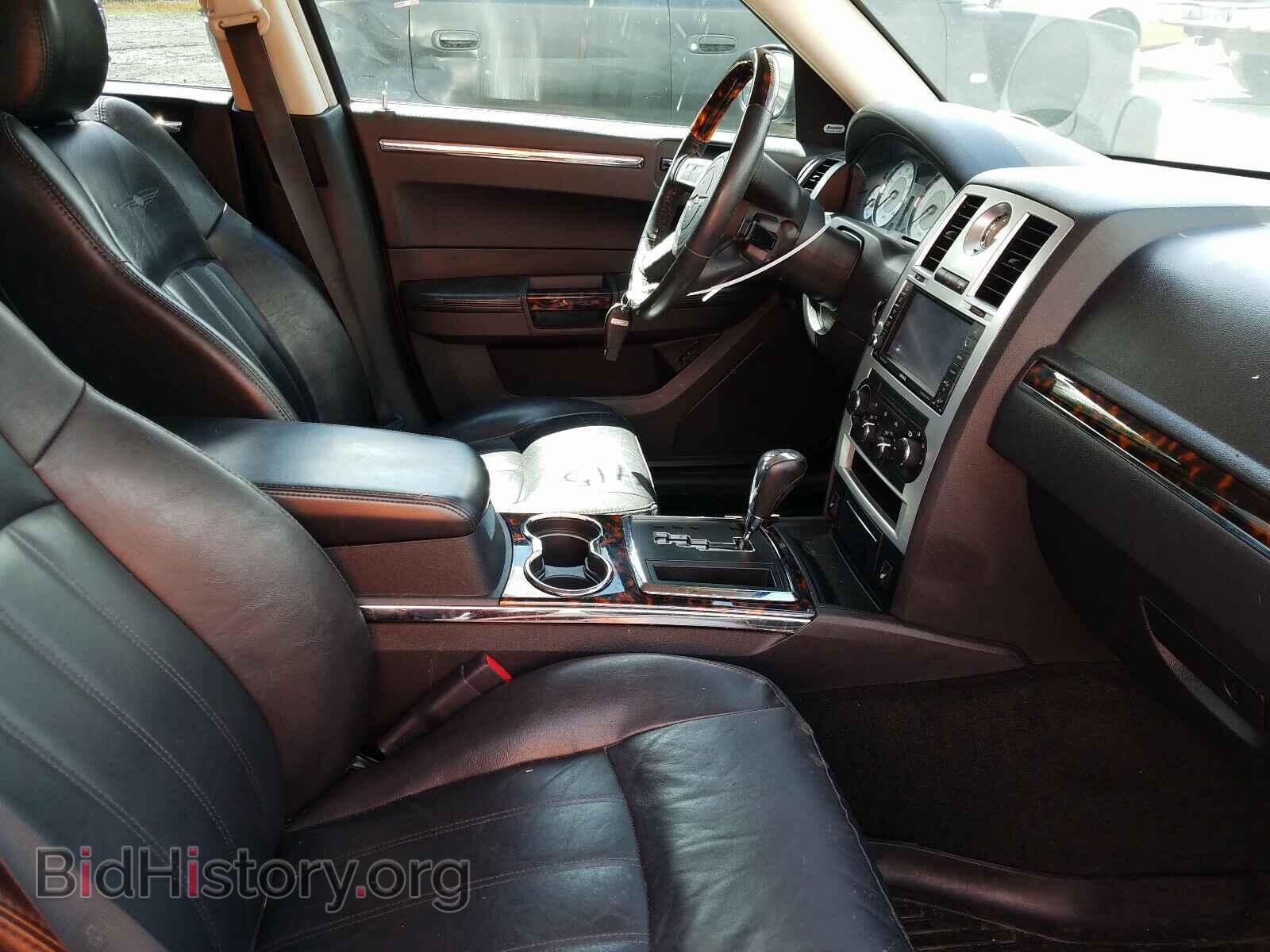 2010 CHRYSLER 300 - VIN: 2C3CA6CT4AH146664 - Фото 5