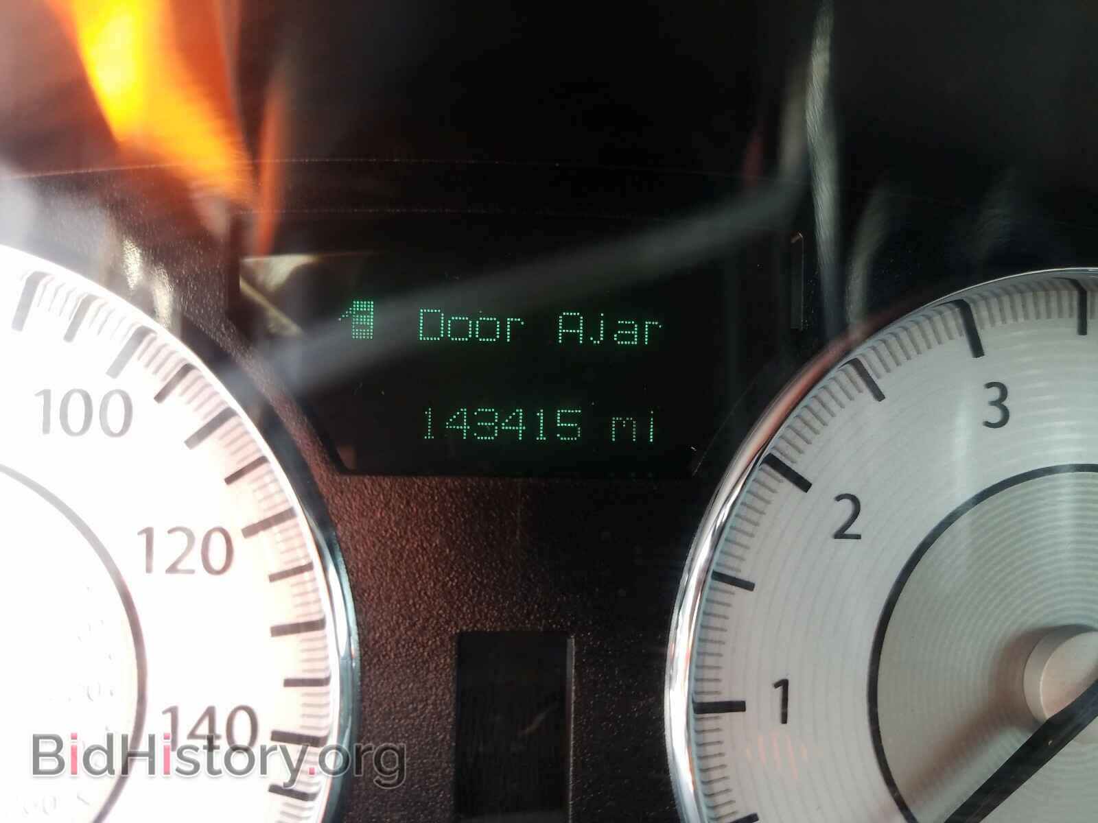 2010 CHRYSLER 300 - VIN: 2C3CA6CT4AH146664 - Фото 8