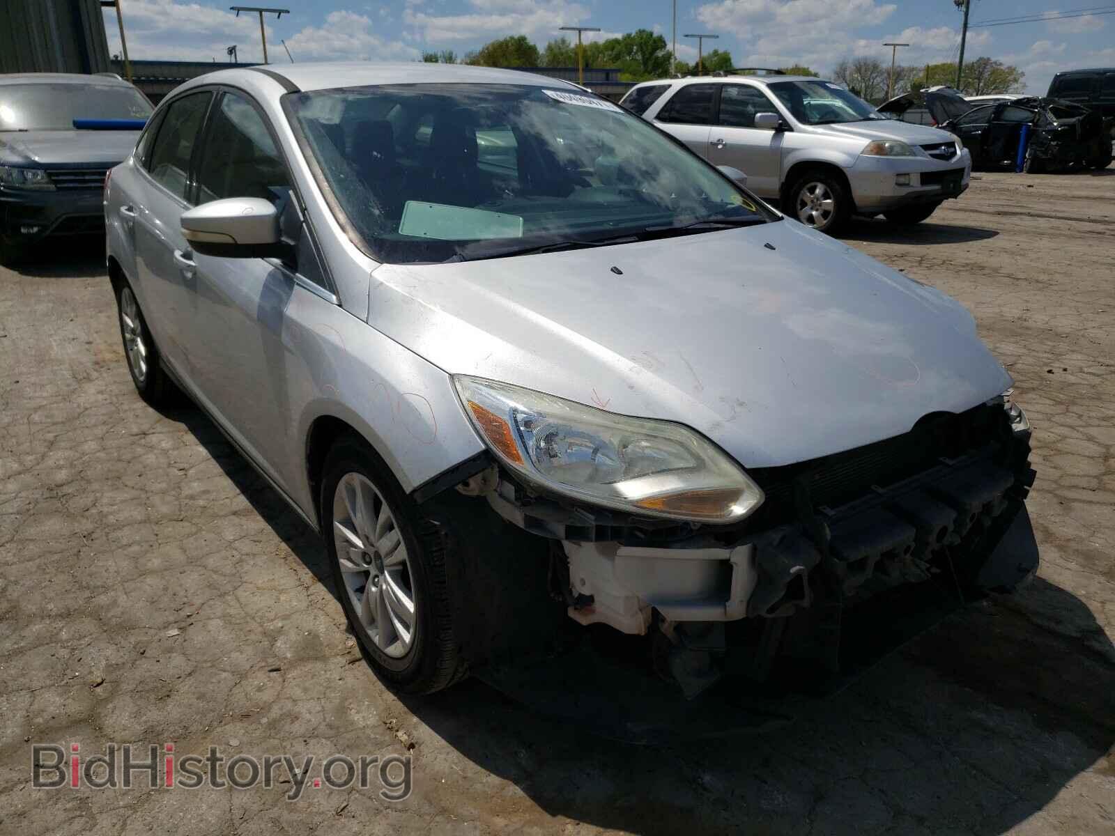 Photo 1FAHP3H27CL146748 - FORD FOCUS 2012