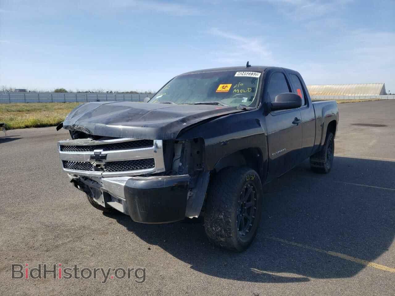 2011 CHEVROLET SILVERADO - VIN: 1GCRCREA2BZ408518 - Фото 2