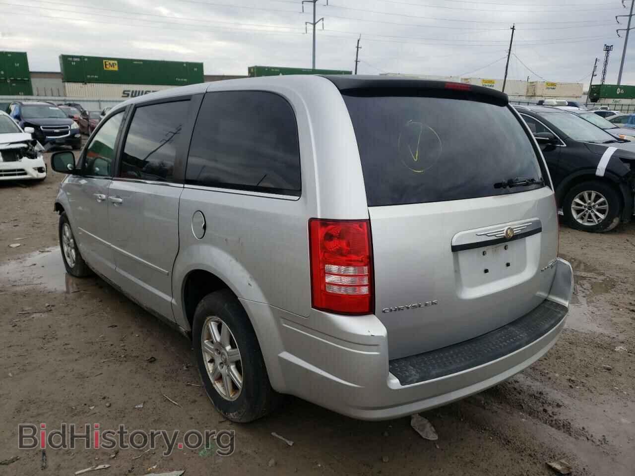 2010 CHRYSLER MINIVAN - VIN: 2A4RR2D18AR321961 - Фото 3
