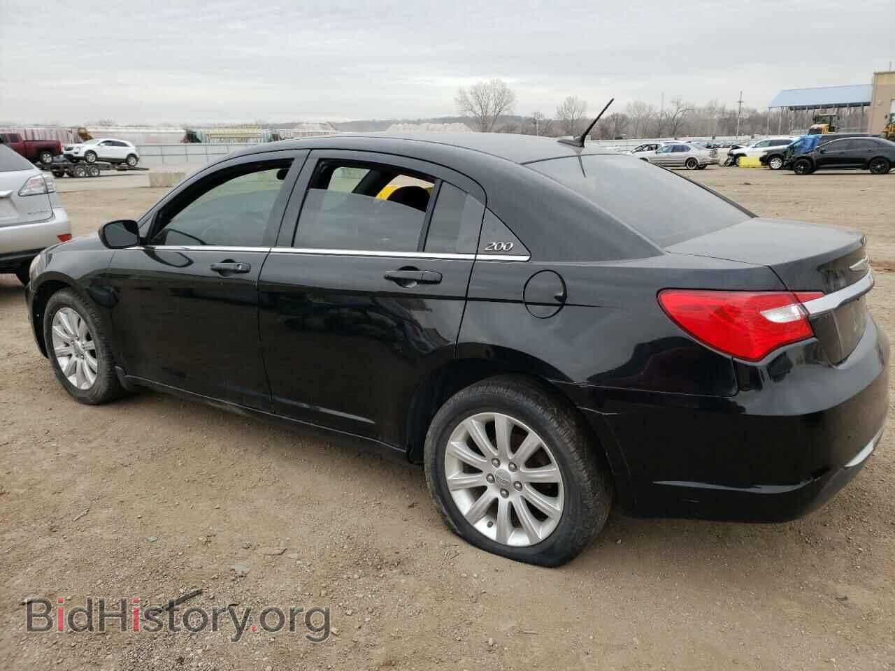 2011 CHRYSLER 200 - VIN: 1C3BC1FB9BN589543 - Фото 2