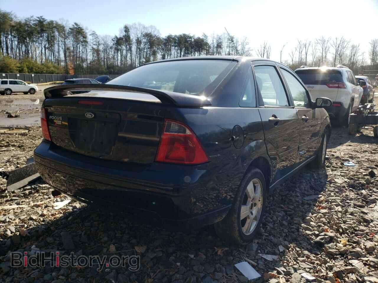 2007 FORD FOCUS - VIN: 1FAFP34N77W342801 - Фото 4