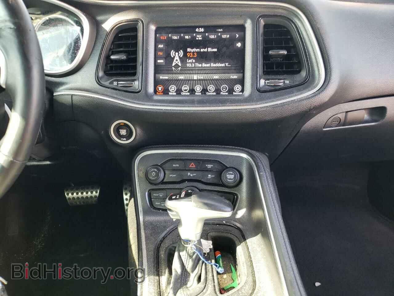 2017 DODGE CHALLENGER - VIN: 2C3CDZAG2HH633144 - Фото 9