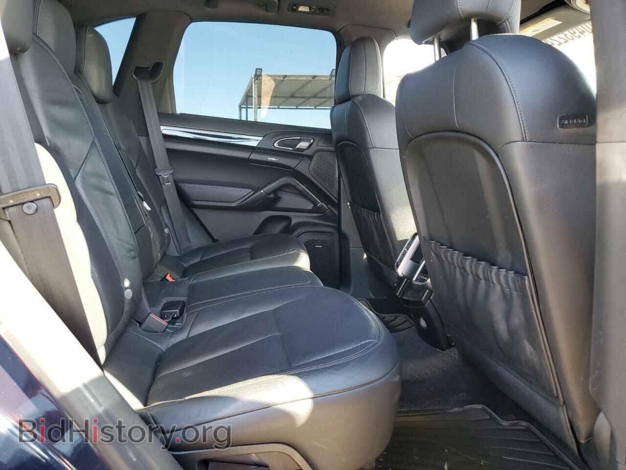 2011 PORSCHE CAYENNE - VIN: WP1AA2A22BLA06475 - Photo 10