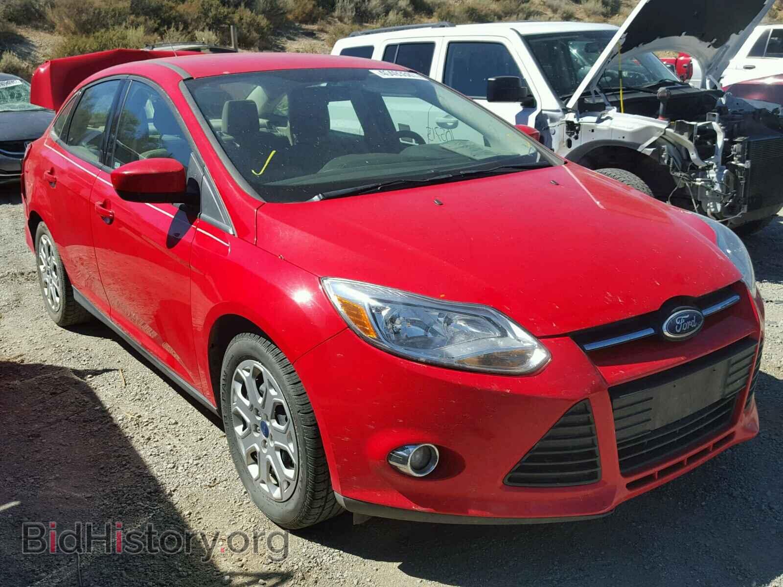 Photo 1FAHP3F22CL108444 - FORD FOCUS 2012
