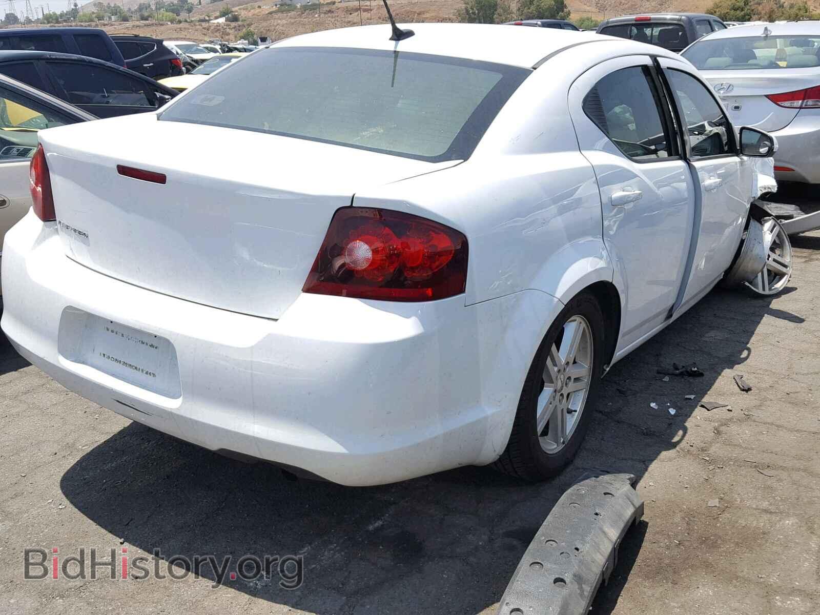 2011 DODGE AVENGER - VIN: 1B3BD1FB2BN583660 - Photo 4