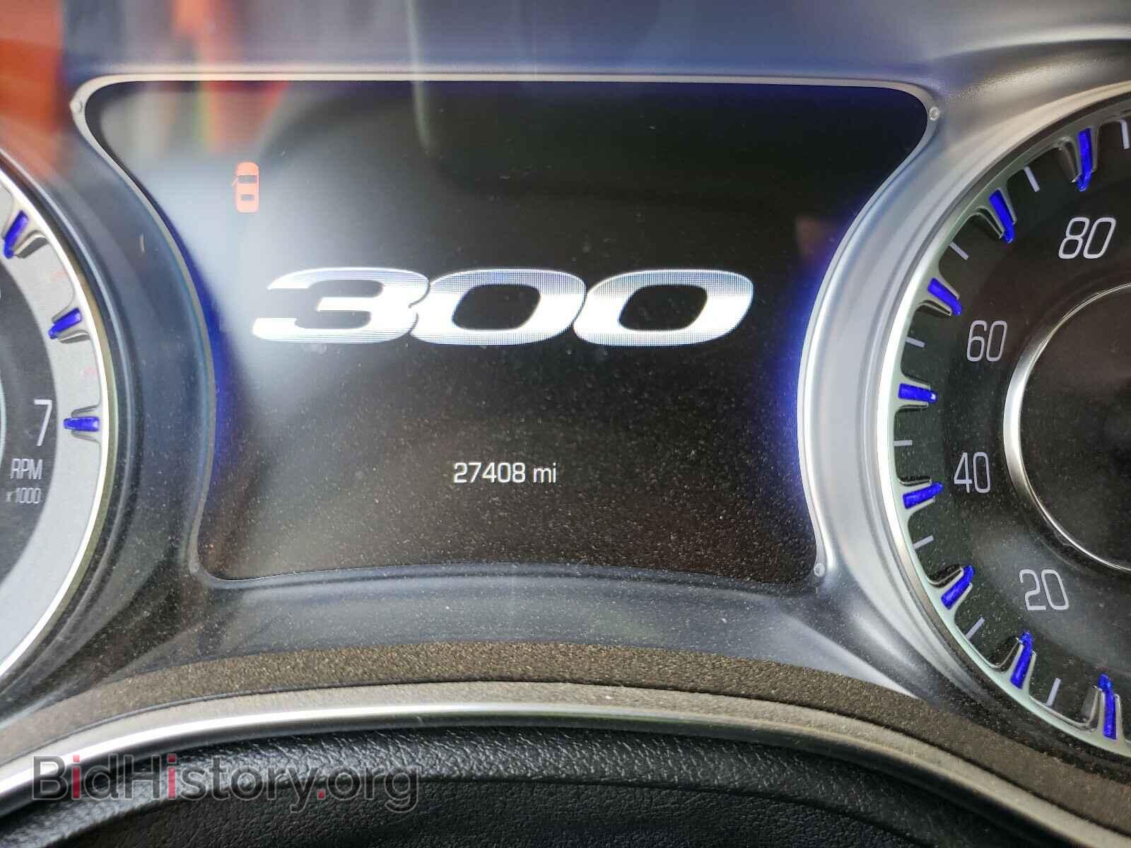 2019 CHRYSLER 300 - VIN: 2C3CCAEG7KH527925 - Фото 8