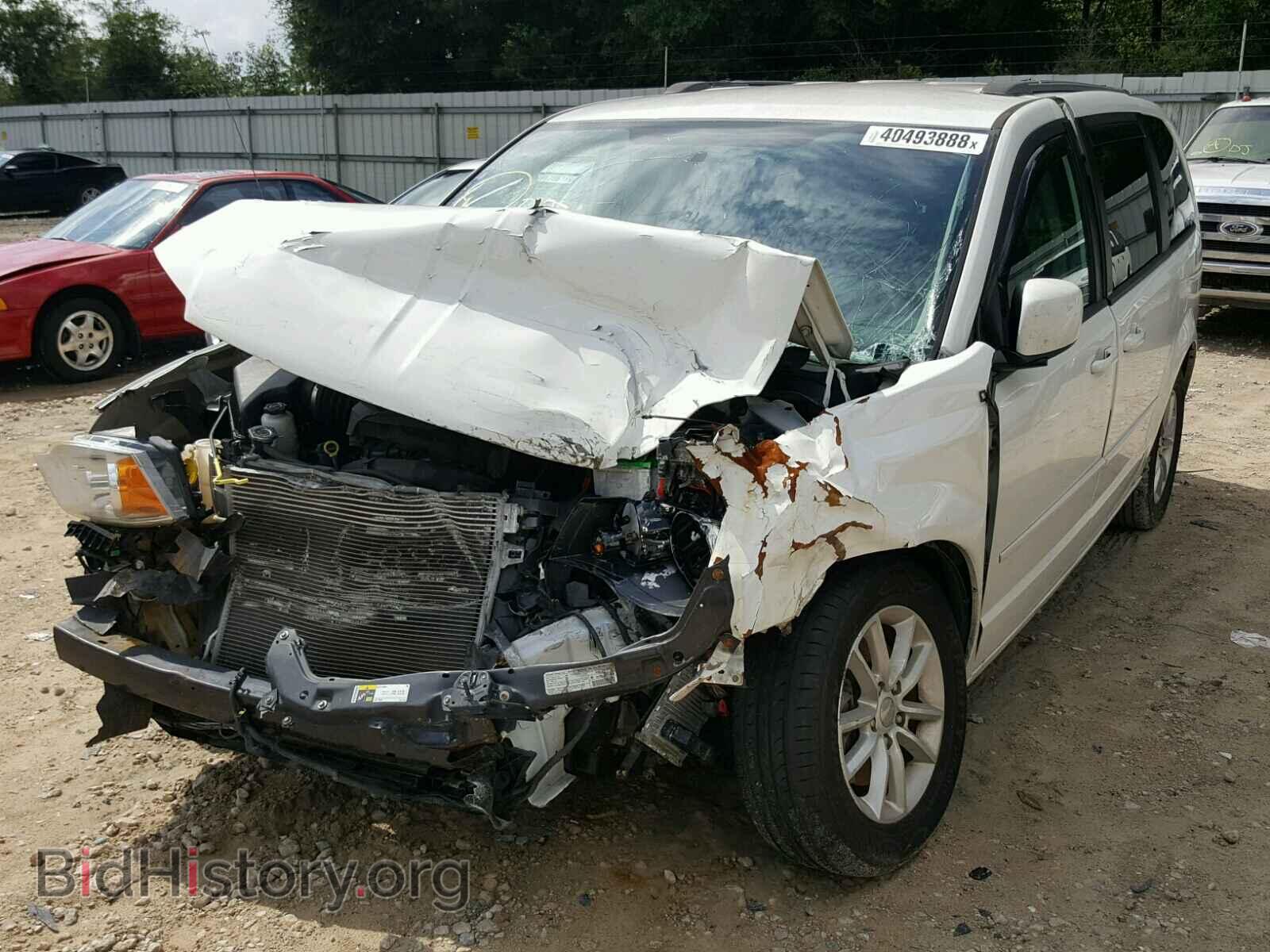2013 DODGE CARAVAN - VIN: 2C4RDGCG4DR718031 - Фото 2