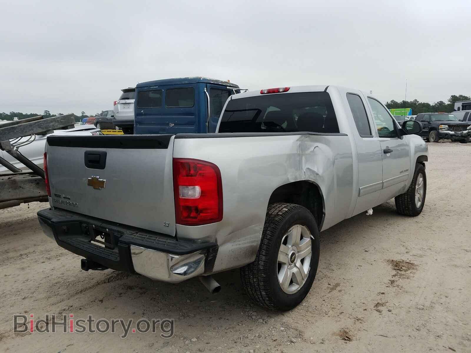 2011 CHEVROLET SILVERADO - VIN: 1GCRCREAXBZ139524 - Фото 4