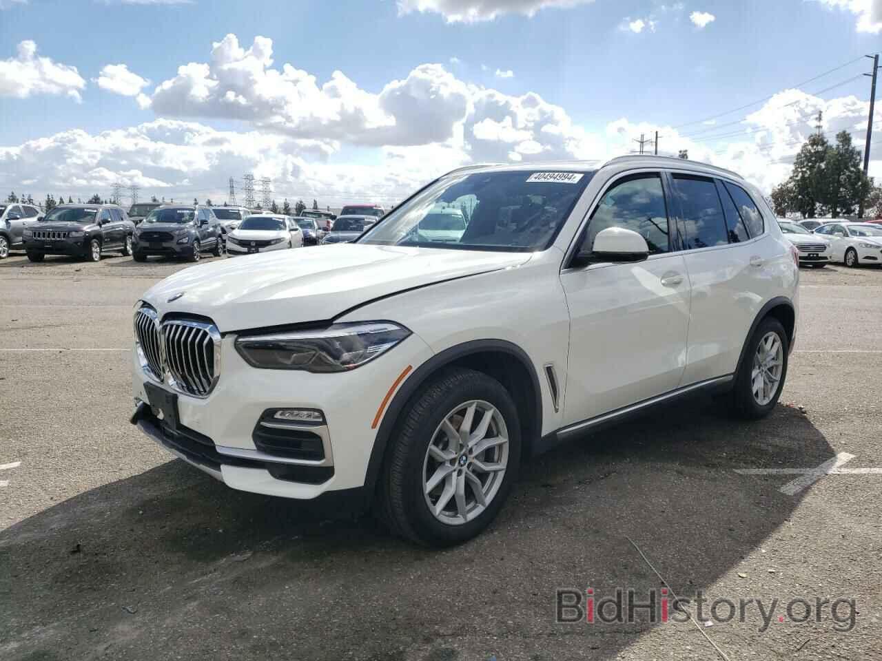 Фотография 5UXCR4C01L9B36158 - BMW X5 2020