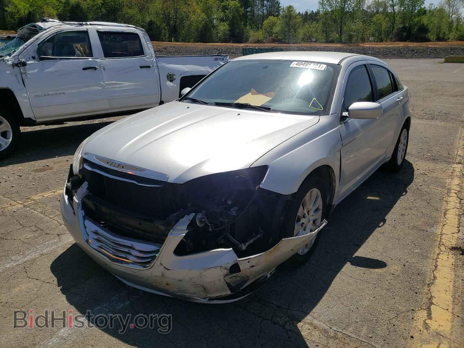 2012 CHRYSLER 200 - VIN: 1C3CCBABXCN248333 - Фото 2