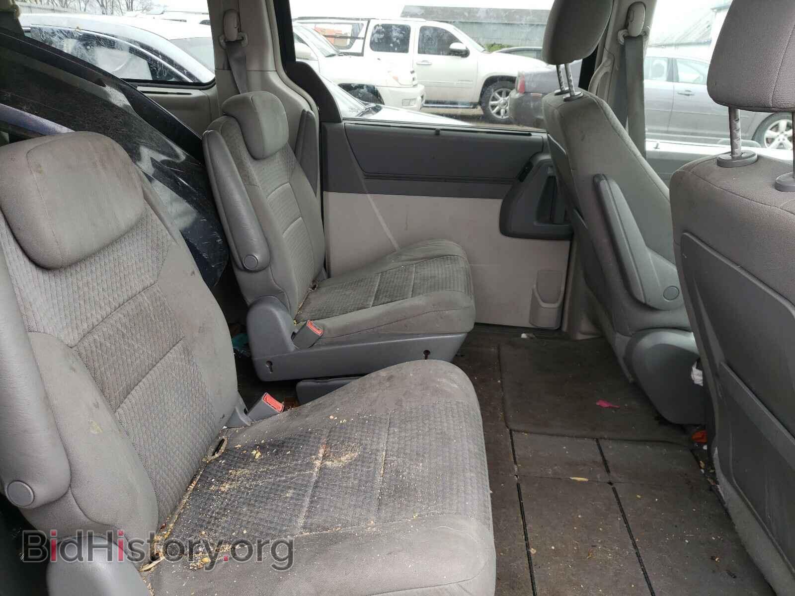 2008 CHRYSLER MINIVAN - VIN: 2A8HR54P38R842645 - Фото 6