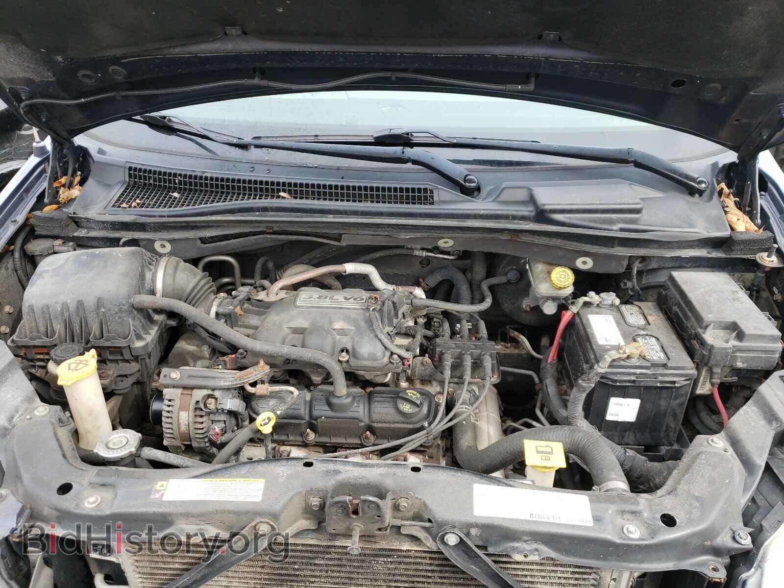 2008 CHRYSLER MINIVAN - VIN: 2A8HR54P38R842645 - Фото 7