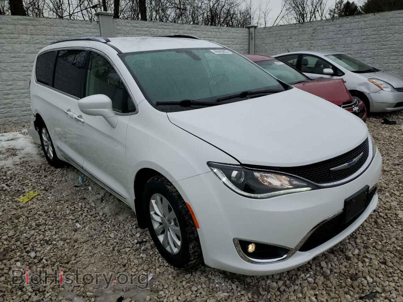 2019 CHRYSLER PACIFICA - VIN: 2C4RC1BG0KR526698 - Фото 4