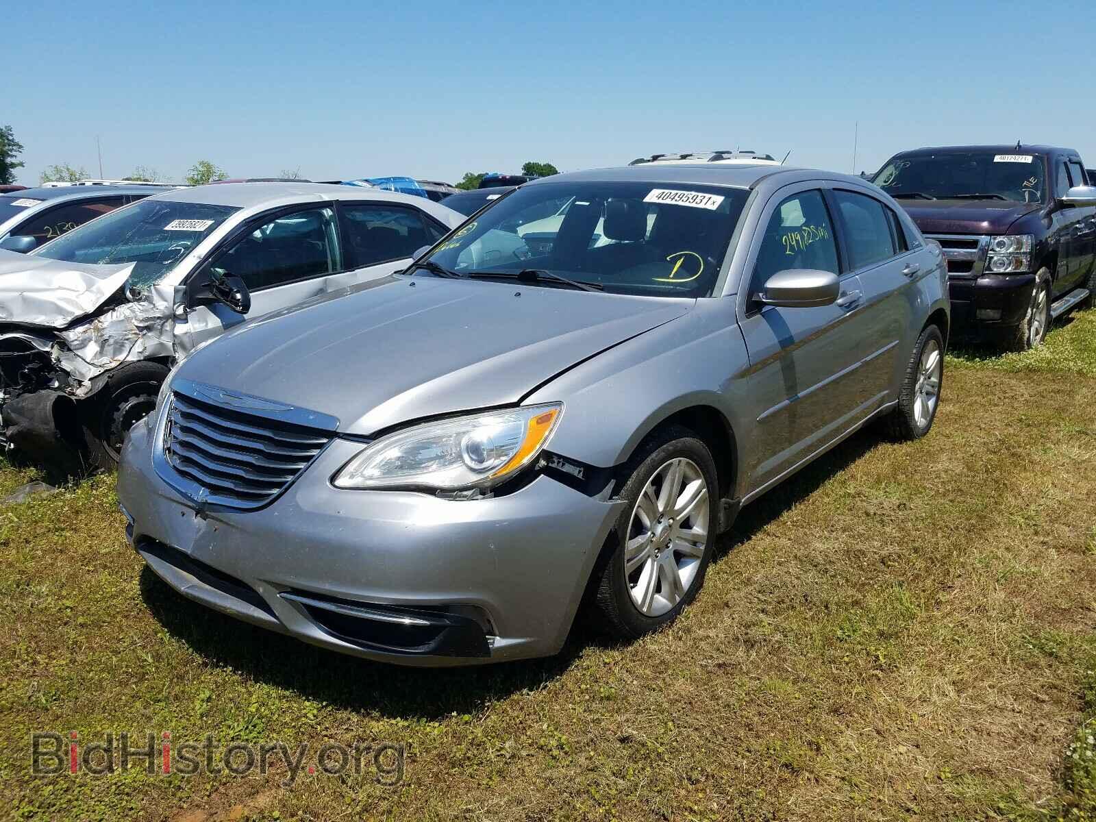 2013 CHRYSLER 200 - VIN: 1C3CCBBB1DN713694 - Фото 2