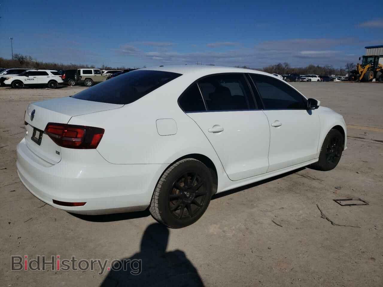 2017 VOLKSWAGEN JETTA - VIN: 3VW2B7AJ7HM364618 - Фото 3