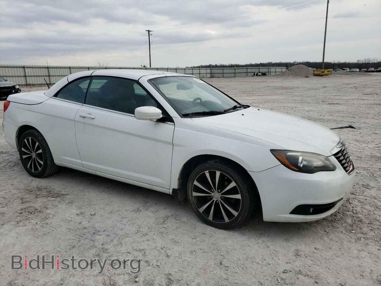 2013 CHRYSLER 200 - VIN: 1C3BCBGG9DN532715 - Фото 4