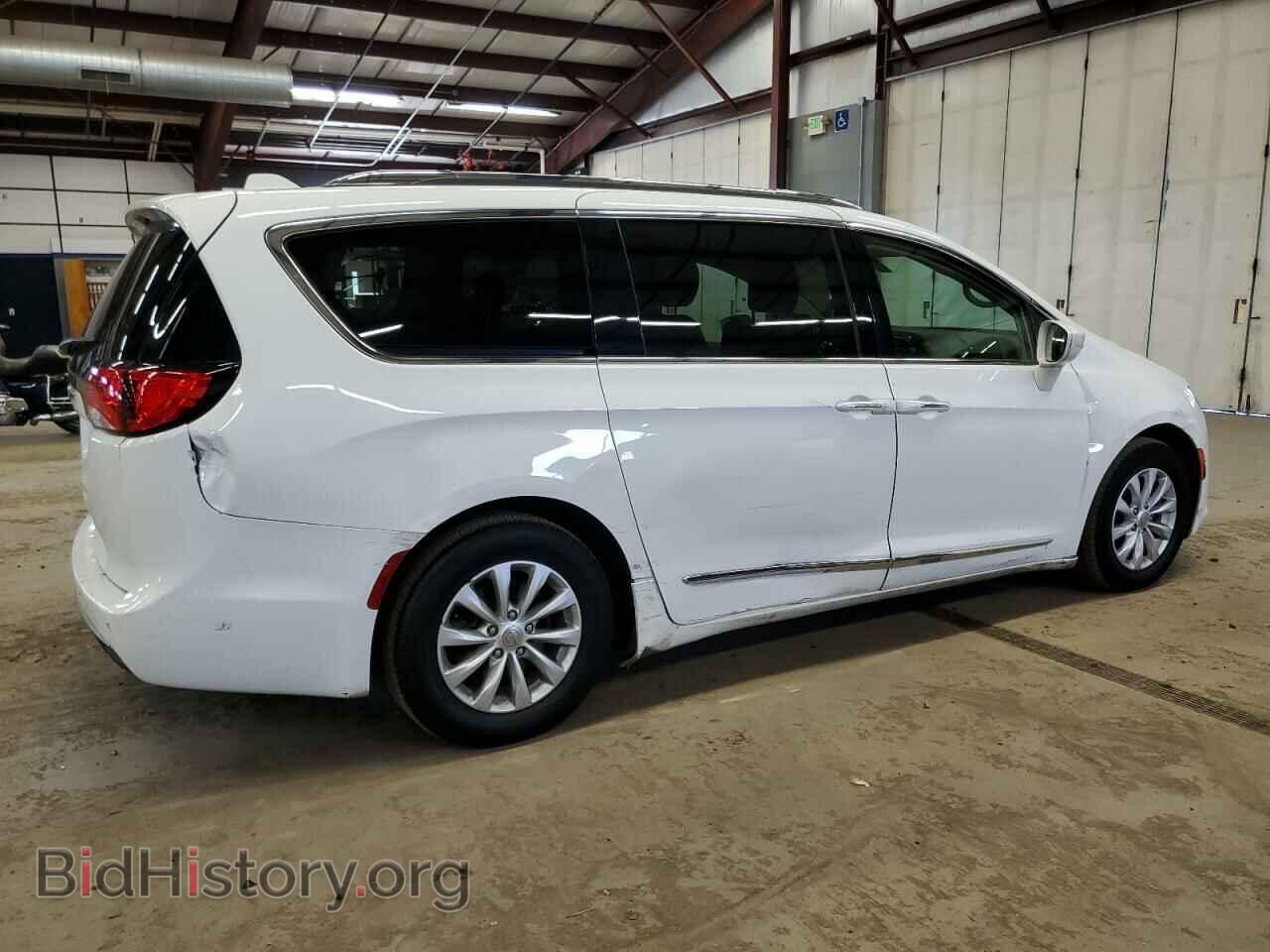 2019 CHRYSLER PACIFICA - VIN: 2C4RC1BG9KR531494 - Photo 3