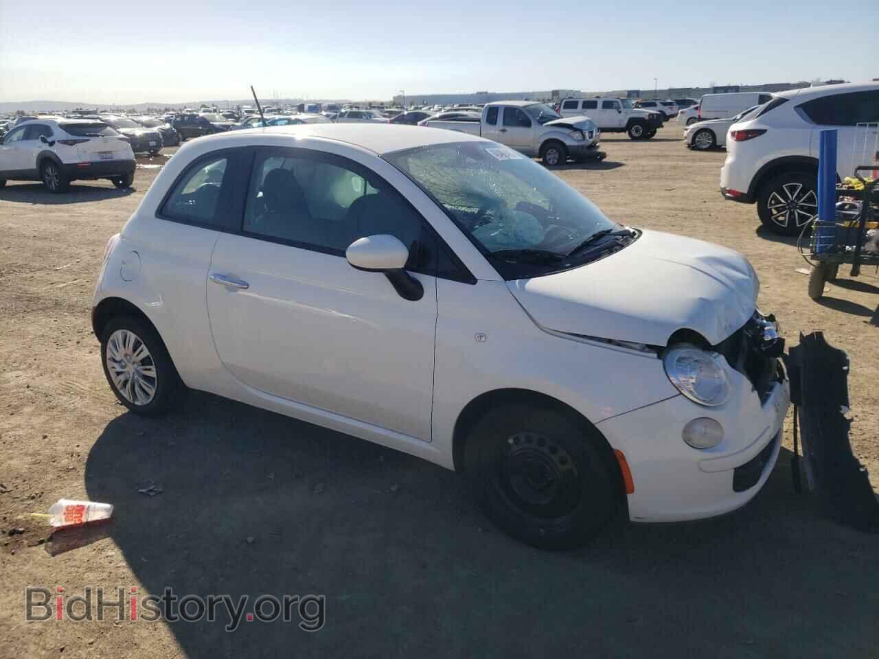 2015 FIAT 500 - VIN: 3C3CFFAR9FT624939 - Photo 4