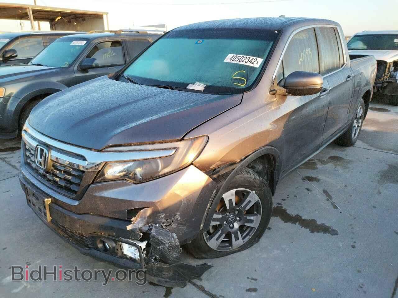 2017 HONDA RIDGELINE - VIN: 5FPYK2F62HB011381 - Фото 2