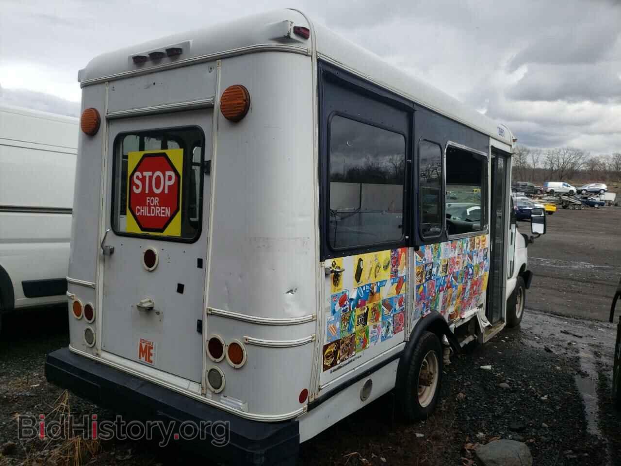 2008 FORD ECONOLINE - VIN: 1FD3E35P08DB34464 - Photo 4