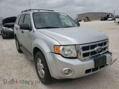 2010 Ford ESCAPE Escape XLT, silver — VIN 1FMCU0D7XAKD39746, Copart