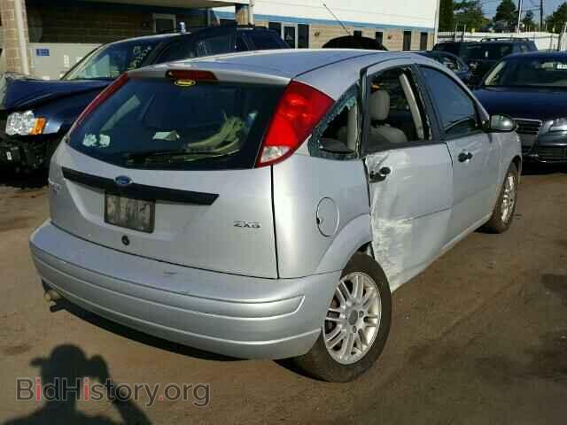 2005 FORD FOCUS - VIN: 3FAHP37N15R128231 - Фото 4