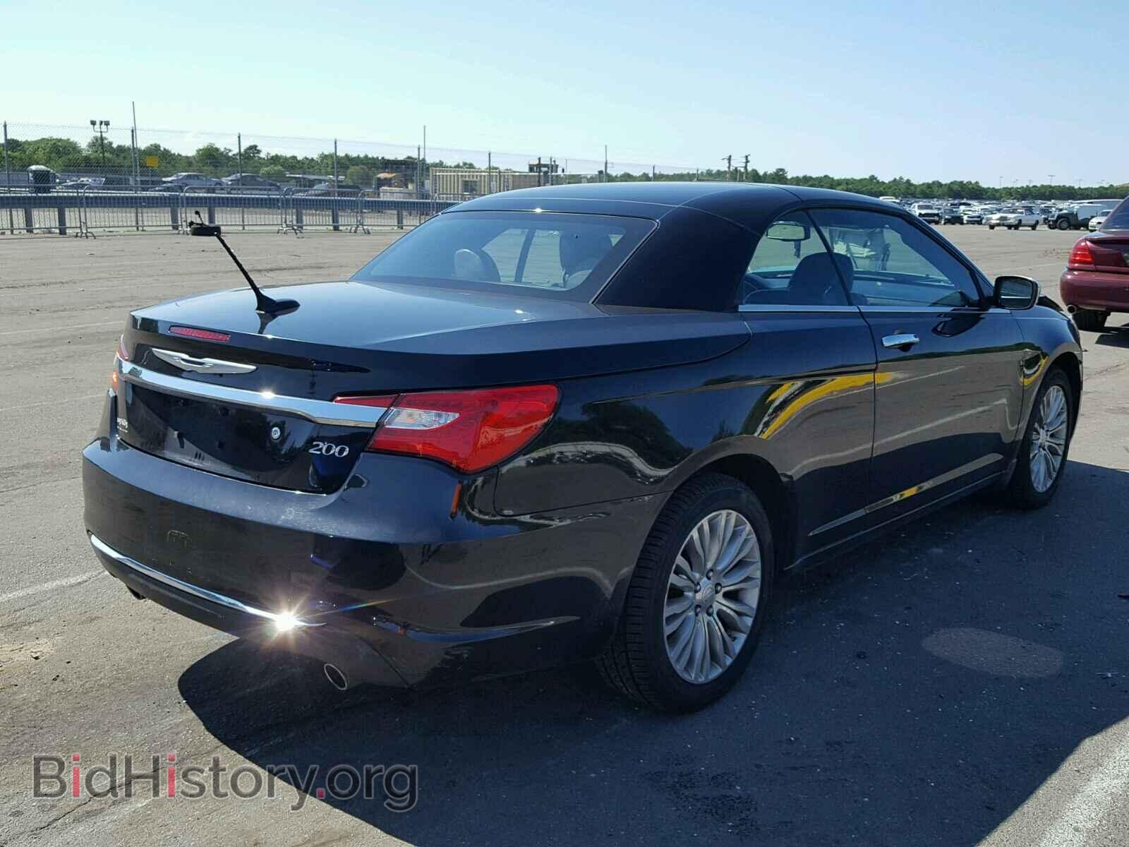 2013 CHRYSLER 200 - VIN: 1C3BCBFG8DN674359 - Photo 4