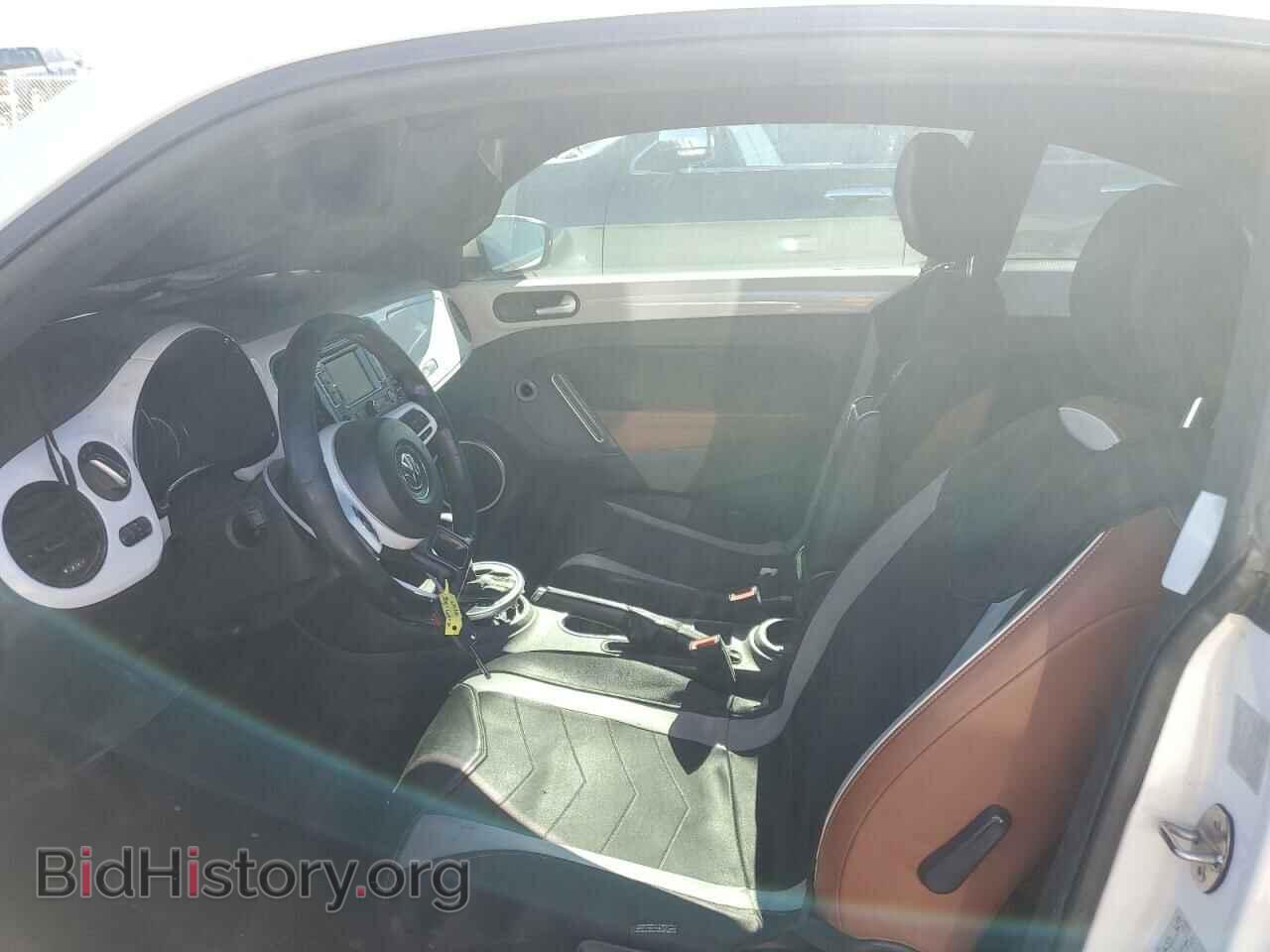 2015 VOLKSWAGEN BEETLE - VIN: 3VWF17ATXFM655357 - Фото 7