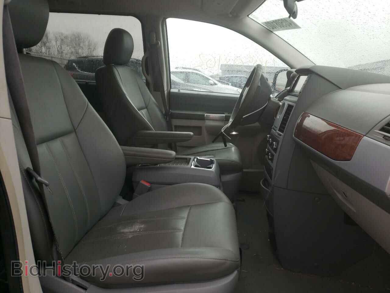 2008 CHRYSLER MINIVAN - VIN: 2A8HR54P38R736485 - Фото 5