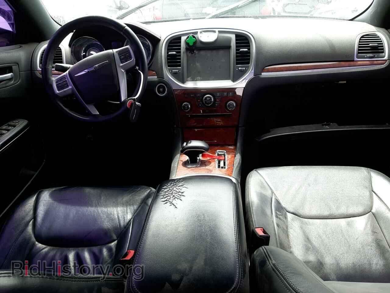 2014 CHRYSLER 300 - VIN: 2C3CCAAG0EH214225 - Фото 8