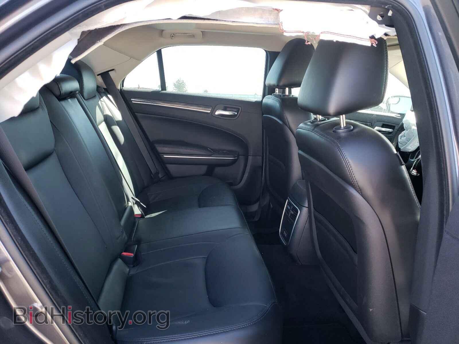 2017 CHRYSLER 300 - VIN: 2C3CCARG8HH527239 - Фото 6