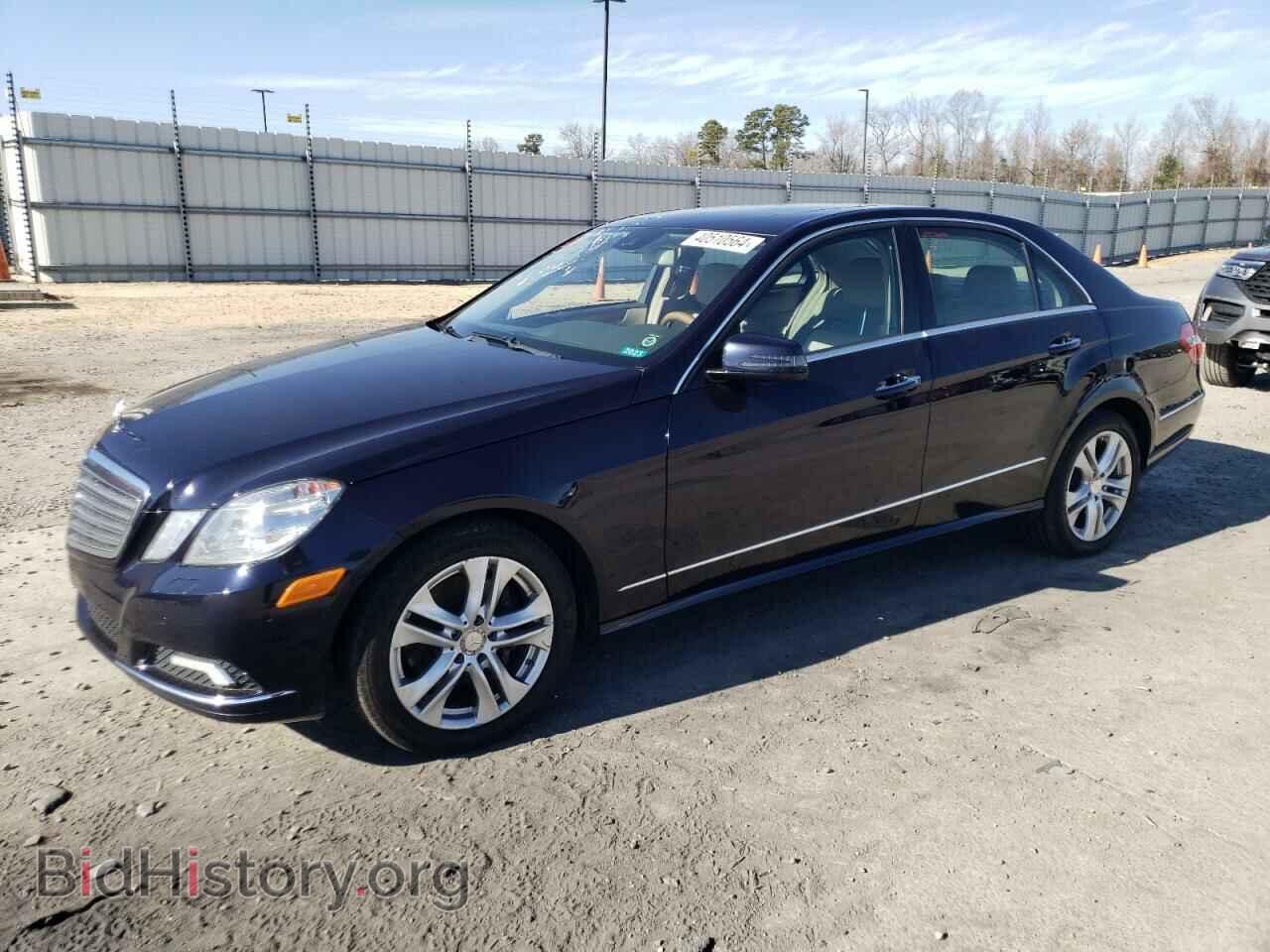 Photo WDDHF8HB3AA171221 - MERCEDES-BENZ E-CLASS 2010