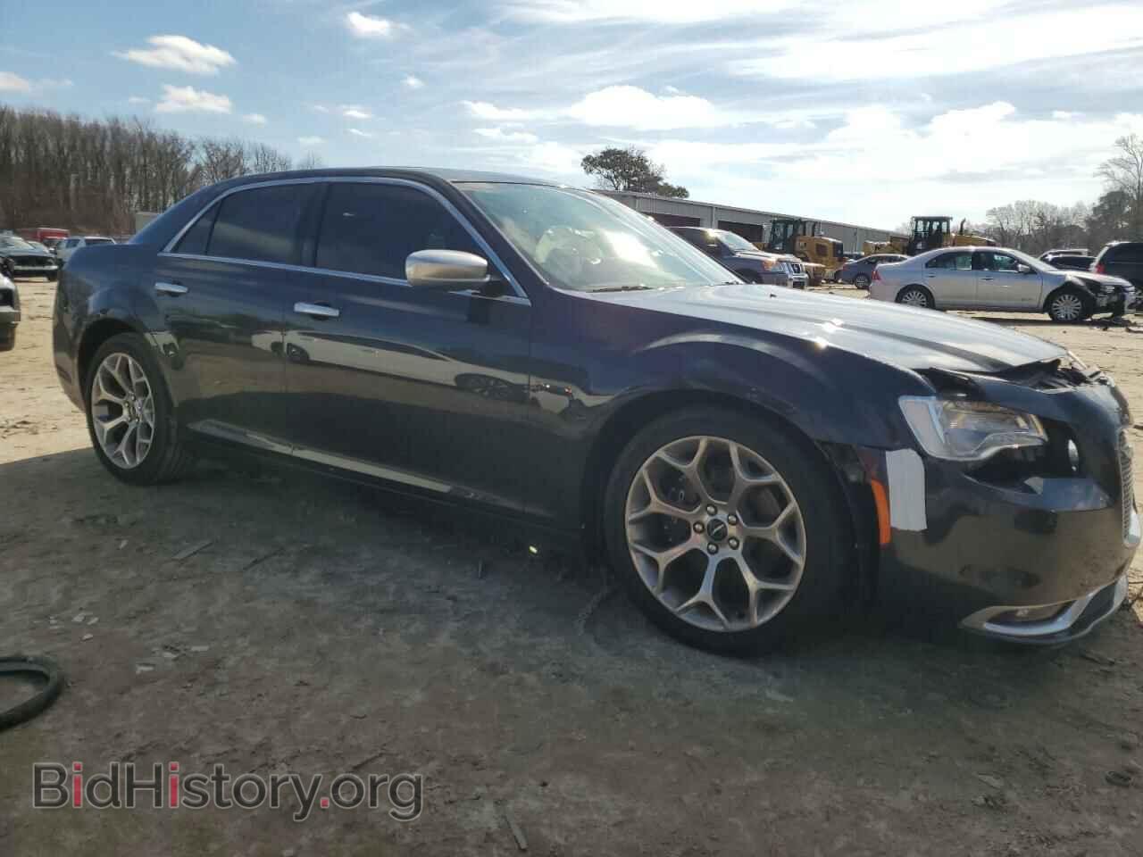 2018 CHRYSLER 300 - VIN: 2C3CCAPT5JH227762 - Фото 4