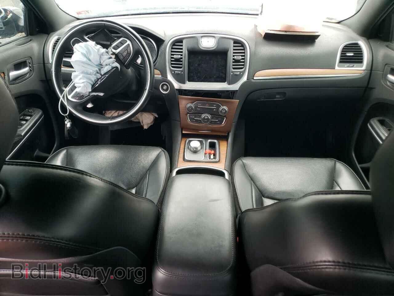 2018 CHRYSLER 300 - VIN: 2C3CCAPT5JH227762 - Фото 8
