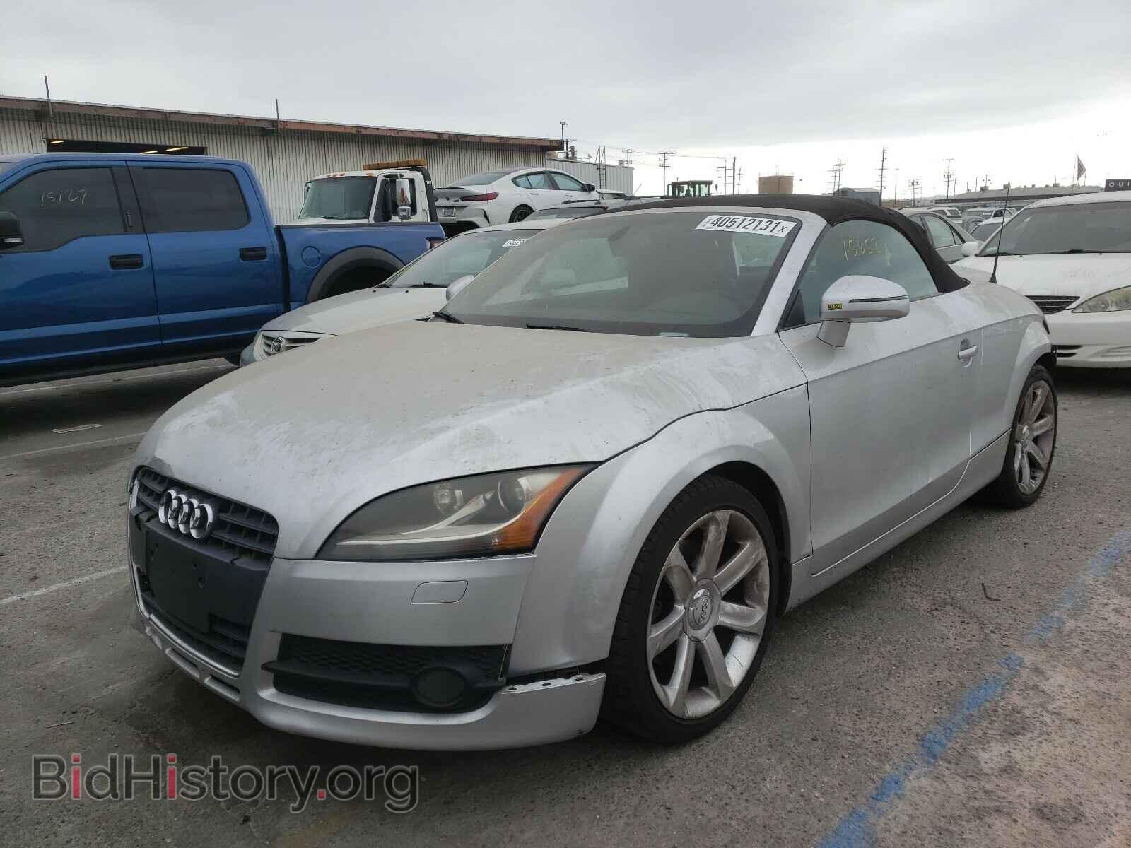 2008 AUDI TT - VIN: TRUMF38JX81001960 - Фото 2